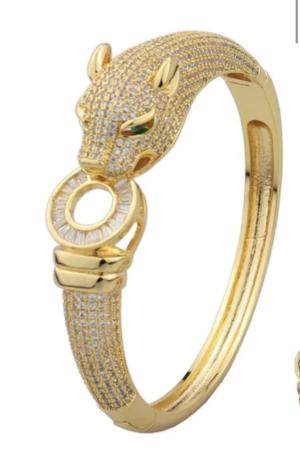 Luxurious Gold Panther Bracelet & Ring Set