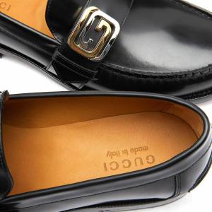 Gucci Men's GG Buckle Loafer in Black